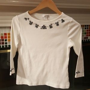 WHITE t shirt with navy beading